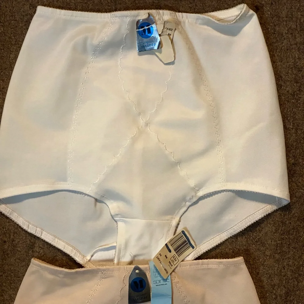 Vintage LOT Body shaping Girdle brief - Picture 2 of 11